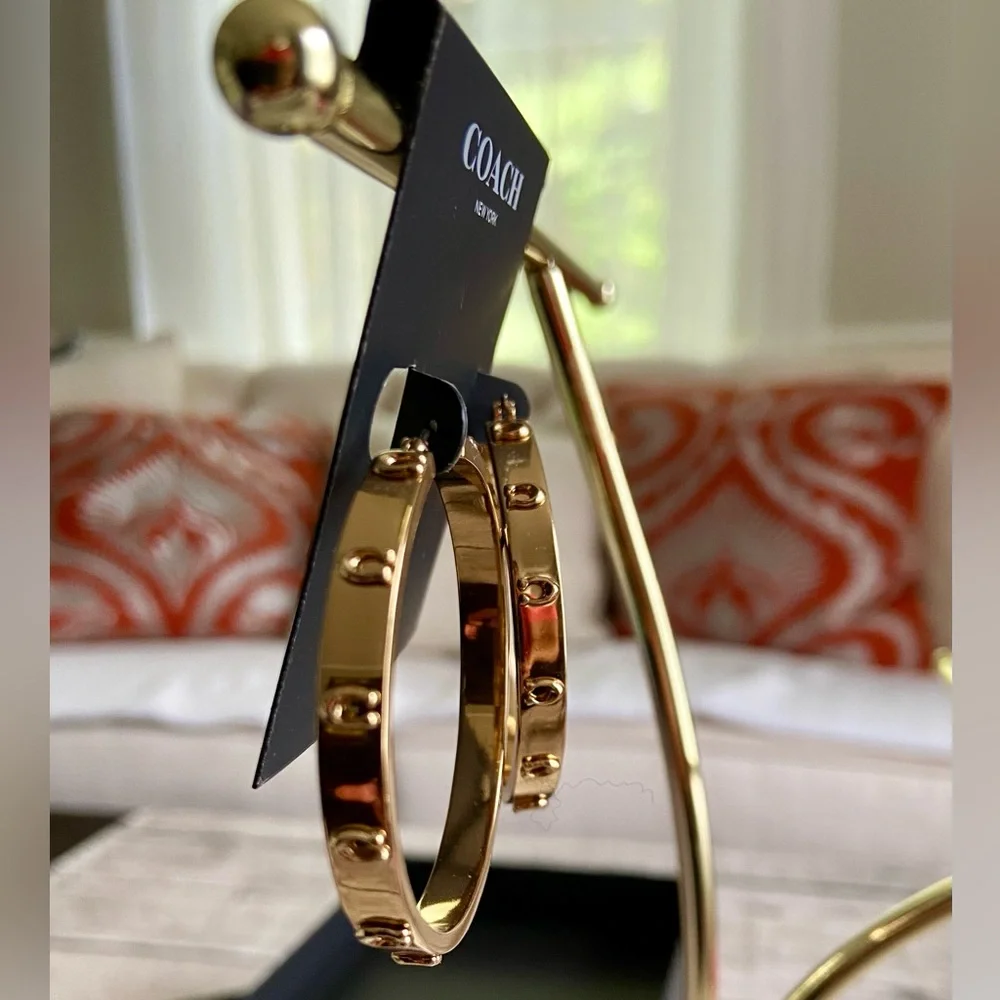 NWT! Coach hoop earrings with C logos in beautiful gold tone. Raised “C” logos - Picture 6 of 8